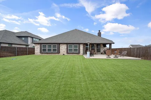644 Winters Drive, Waxahachie, TX 75165