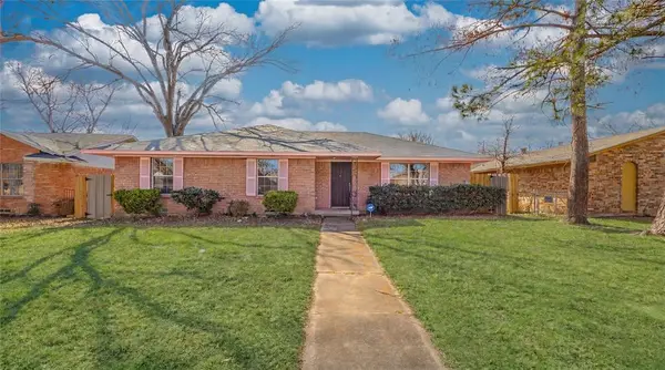 9610 Jennie Lee, Dallas, TX 75227