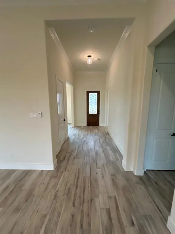 806 Valley Ridge Road, Van Alstyne, TX 75495