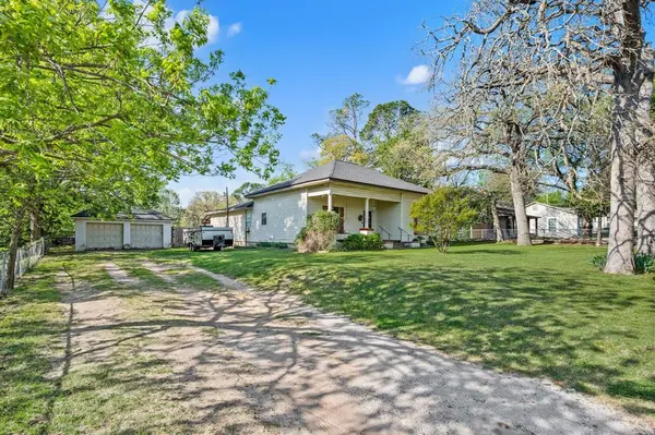 410 E Josephine Street, Weatherford, TX 76086