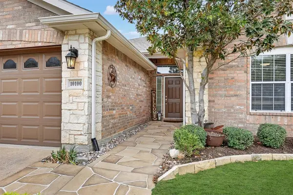 10100 Serene Court, Denton, TX 76207