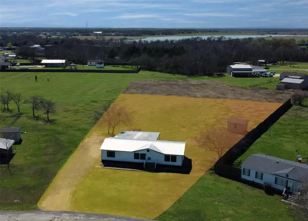 1066 Brockwood Lane, Crandall, TX 75114