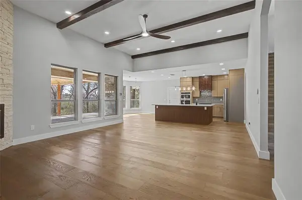 108 Winding Way, Azle, TX 76020