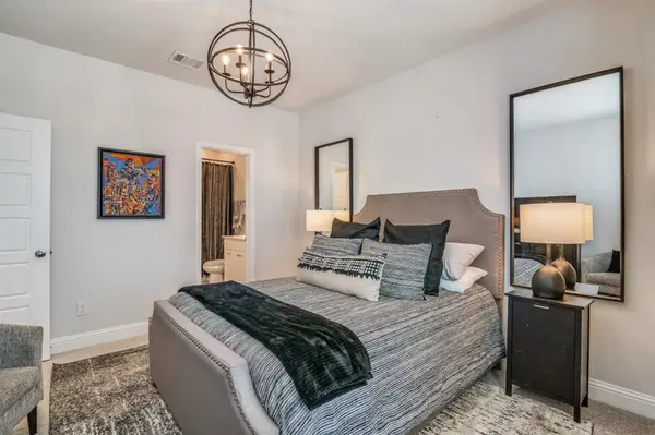 2204 Maverick Way, Mesquite, TX 75149