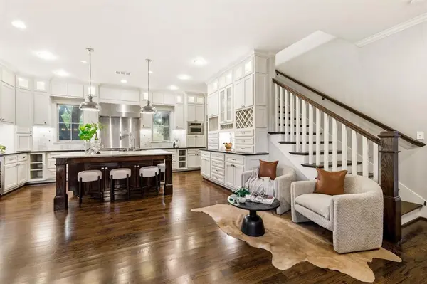 1 Roundrock Circle, Richardson, TX 75080