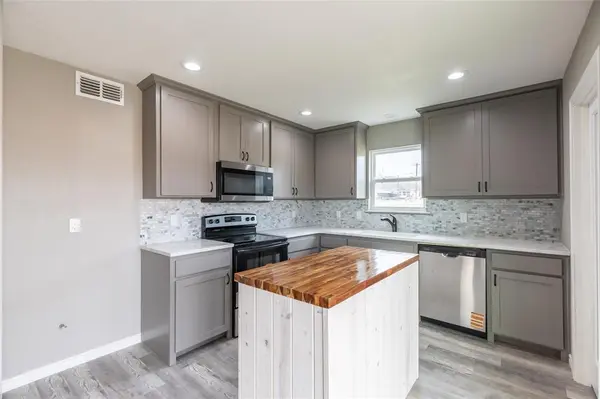 708 W 1st Street, Coleman, TX 76834