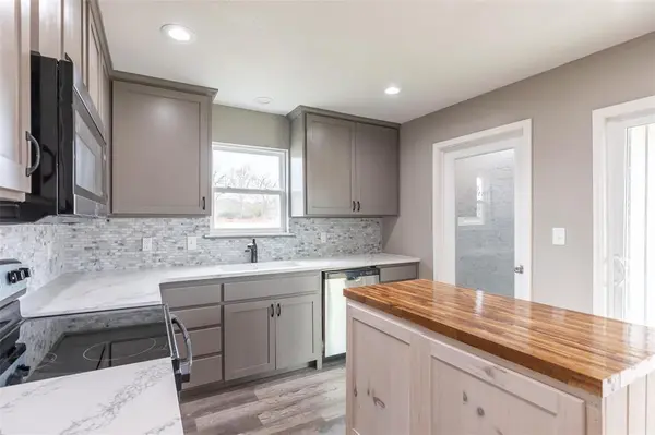 708 W 1st Street, Coleman, TX 76834