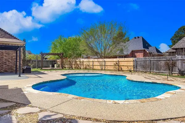 9572 Rochel Drive, Shreveport, LA 71115