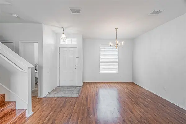 7804 Hidden Path Lane, Denton, TX 76210