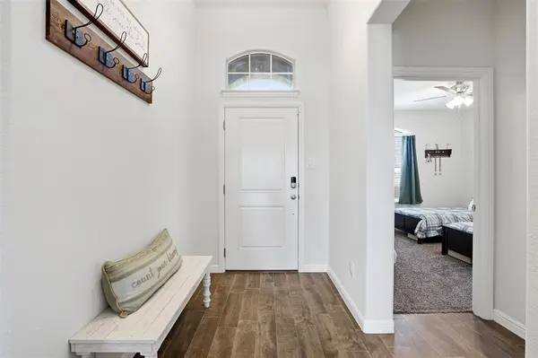 1502 Livermore Lane, Cleburne, TX 76033