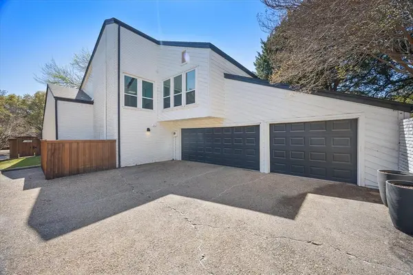 7401 Stillwater Court, Garland, TX 75044