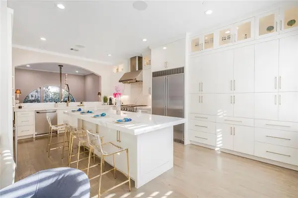 5760 Robbie Road, Plano, TX 75024