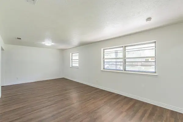 1017 Arlena Drive, Arlington, TX 76012