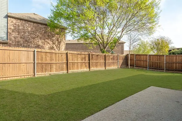 10112 Old Eagle River Lane, Mckinney, TX 75072