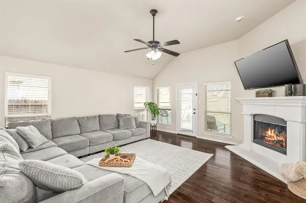 10112 Old Eagle River Lane, Mckinney, TX 75072