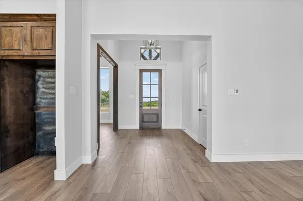 517 Longhorn Drive, Springtown, TX 76082