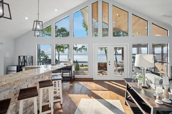 278 Shady Shores Drive, Mabank, TX 75156