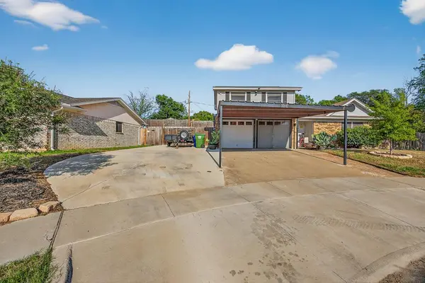 6404 Tammy Court, Watauga, TX 76148