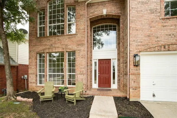 4008 Double Oak Drive, Bedford, TX 76021