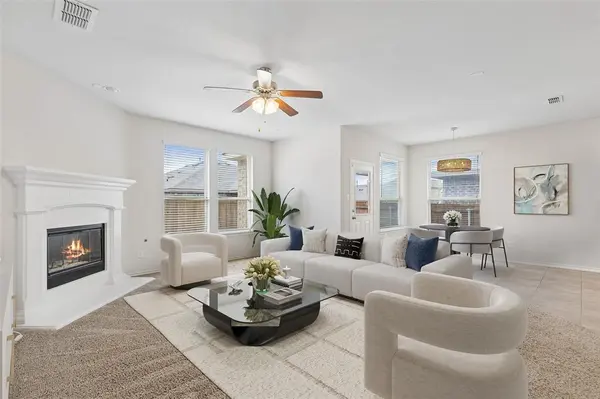 15720 Barton Ridge Drive, Fort Worth, TX 76177