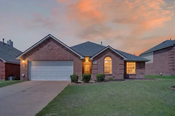 3412 Kalgary Court, Fort Worth, TX 76179