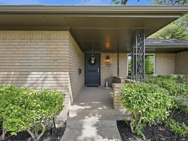 8630 Mediterranean Drive, Dallas, TX 75238