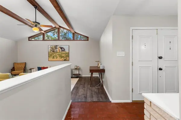 632 Caduceus Court, Hurst, TX 76053