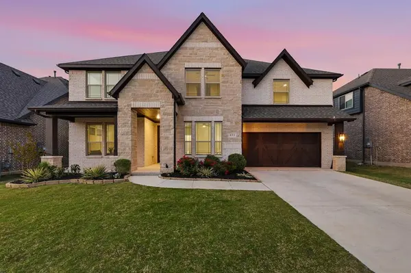 833 Daisy Corner Drive, Little Elm, TX 76227