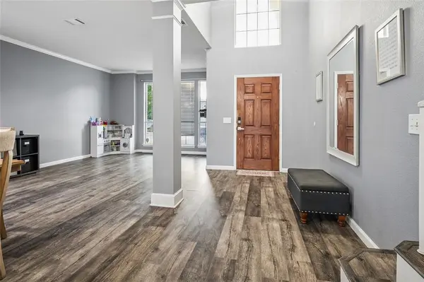 4104 Walnut Creek Court, Fort Worth, TX 76137