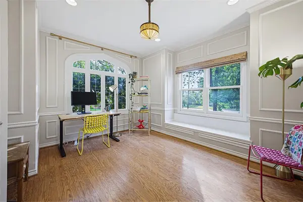 1123 Clermont Avenue, Dallas, TX 75223