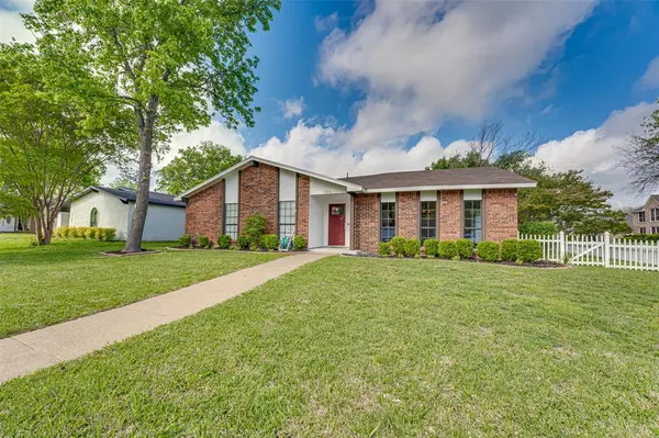 3113 Powell Drive, Rowlett, TX 75088