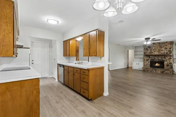 2617 Westview Drive, Mesquite, TX 75150