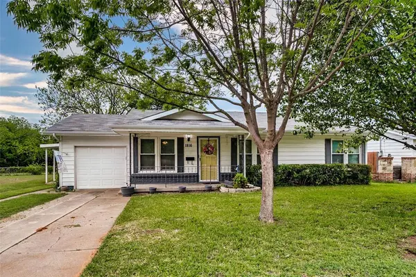 1816 Eden Avenue, Haltom City, TX 76117