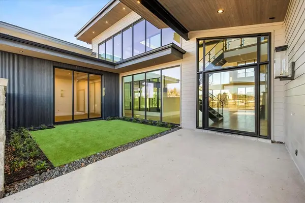 207 Sunset Point Trail, Heath, TX 75032