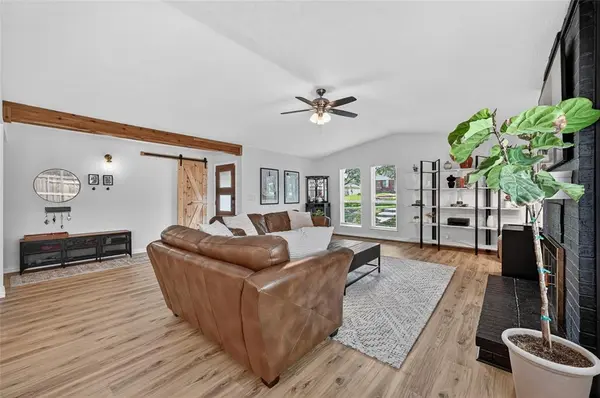 1025 Bellflower Drive, Carrollton, TX 75007