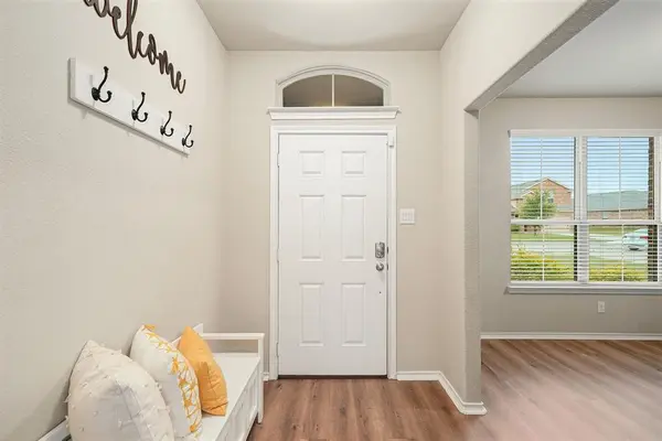 1720 Cross Creek Lane, Cleburne, TX 76033