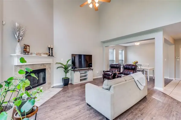 330 Kirby Drive, Argyle, TX 76226