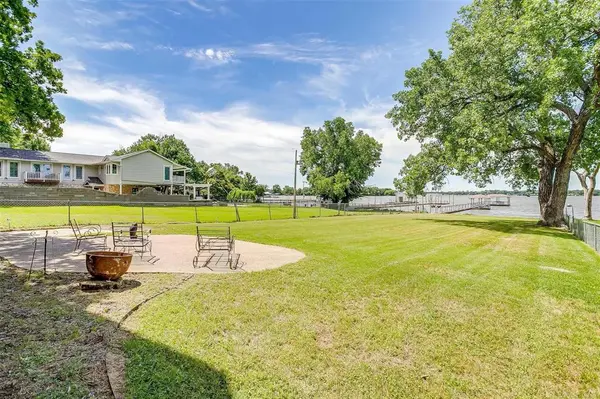 6517 Peden Road, Fort Worth, TX 76179