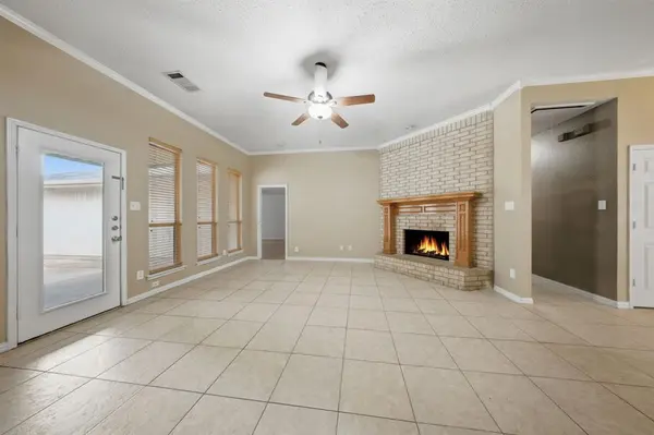 2409 Buckeye Drive, Mesquite, TX 75181