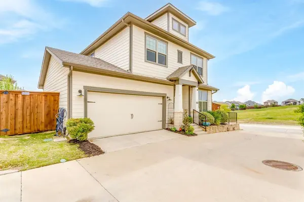 14221 Walsh Avenue, Fort Worth, TX 76008