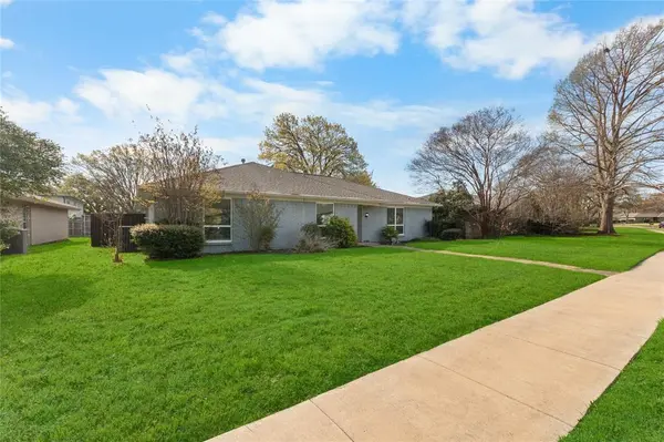 2424 Winterstone Drive, Plano, TX 75023