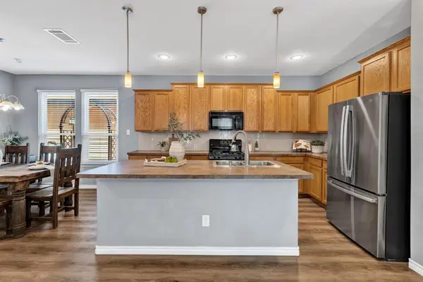 1621 Jasmine Trail, Savannah, TX 76227