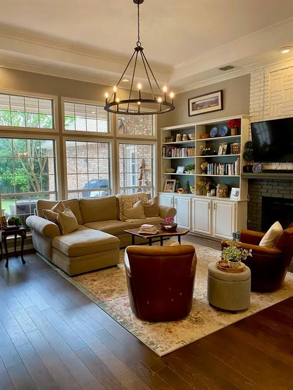 4252 West Creek Drive, Dallas, TX 75287