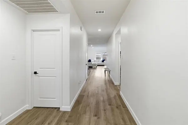 1301 Stuarts Forest Drive, Denton, TX 76207