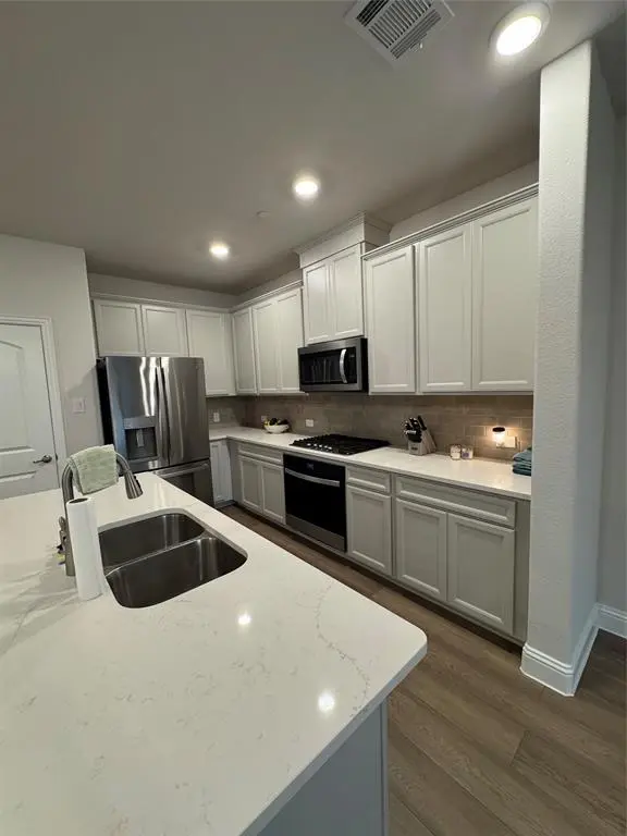 7849 Sunset Boulevard, Rowlett, TX 75088