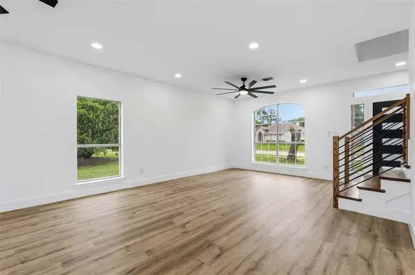 2712 Pioneer Lane, Lancaster, TX 75146