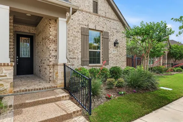 4817 Beaver Creek Drive, Arlington, TX 76005