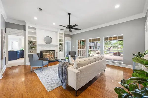 1907 Woodland Hills Lane, Weatherford, TX 76087