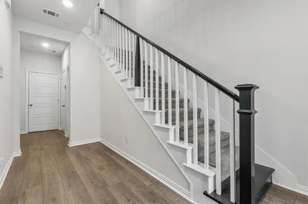 8352 Challenger Lane, Frisco, TX 75034