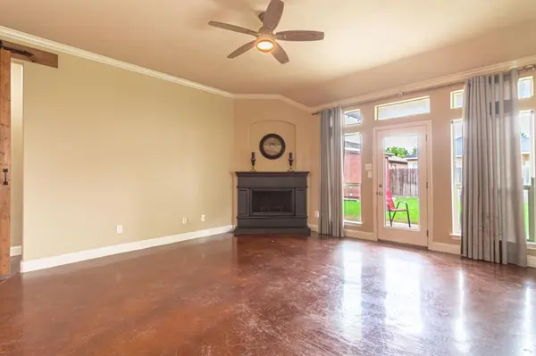 1225 Fallow Deer Drive, Fort Worth, TX 76028